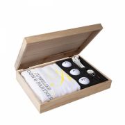Exclusive wooden gift pack